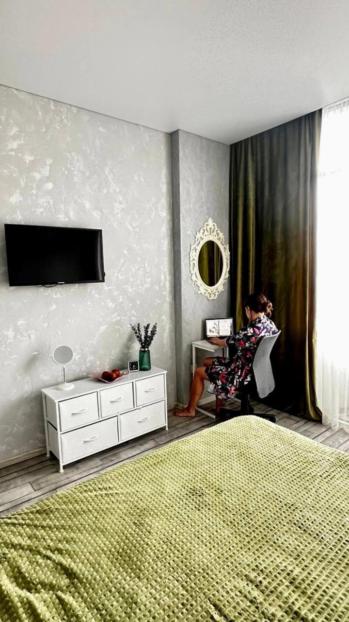 Pirosmani 18D, 14 Floor Apartment Batumi Exterior photo